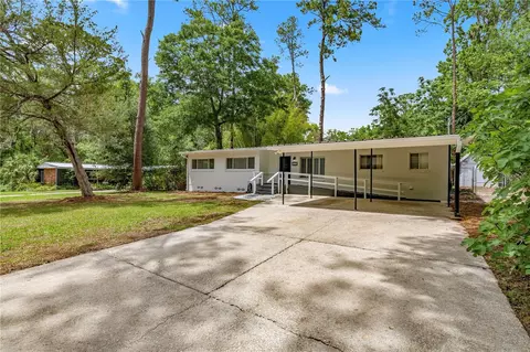 2620 NW 11th Ave, Gainesville, FL 32605