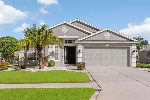 7619 Crescent Palm Dr, Wesley Chapel, FL 33545