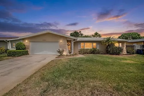 2424 Fairbanks Dr, Clearwater, FL 33764