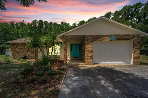 21823 Shamu Dr, Land O Lakes, FL 34639