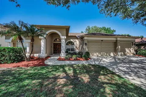 2272 Warwick Dr, Oldsmar, FL 34677