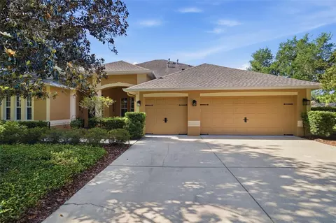 805 Hickory Fork Dr, Seffner, FL 33584