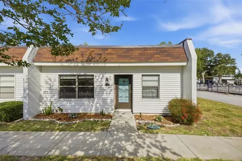 9023 Mission Oaks Blvd #F, Seminole, FL 33776
