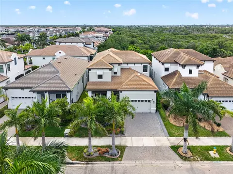 View/Area - 919 Seagrape Dr, Ruskin, FL 33570 photo 4 of 14