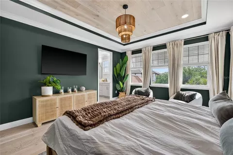 Bedroom - 919 Seagrape Dr, Ruskin, FL 33570 photo 2 of 4