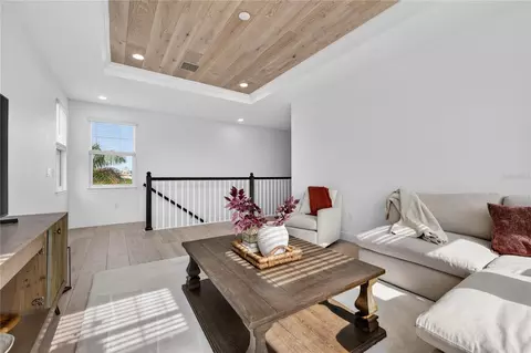 Other - 919 Seagrape Dr, Ruskin, FL 33570 photo 4 of 15
