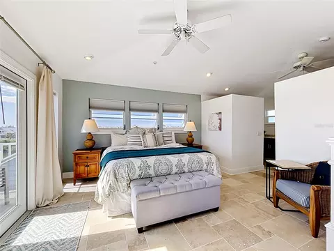 Bedroom - 39 Bayshore Cir, Placida, FL 33946 photo 6 of 7