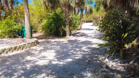 Exterior - 39 Bayshore Cir, Placida, FL 33946 photo 15 of 16