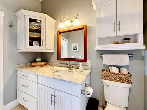 Bath - 39 Bayshore Cir, Placida, FL 33946 photo 3 of 4