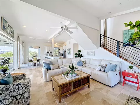 Living - 39 Bayshore Cir, Placida, FL 33946 photo 2 of 5