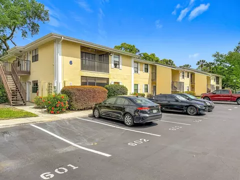 3001 58th Ave S #603, Saint Petersburg, FL 33712