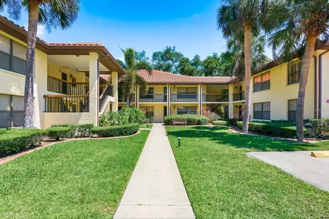 2614 Hammock Ct #2614, Clearwater, FL 33761