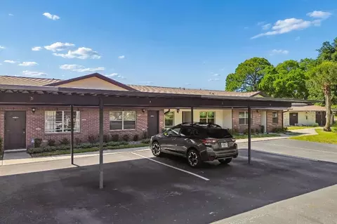 2446 Enterprise Rd #4, Clearwater, FL 33763