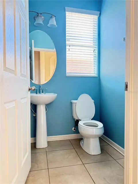 Bath - 8623 Deep Maple Dr, Riverview, FL 33578 photo 3 of 5