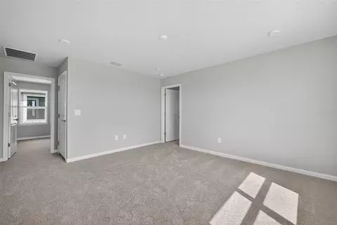 Bedroom - 13018 Sunseed St, Parrish, FL 34219 photo 1 of 5