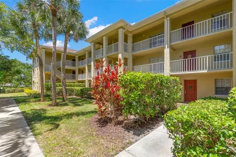 2690 Coral Landings Blvd #112, Palm Harbor, FL 34684