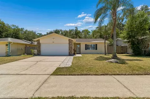 1733 Sutton Pl, Dunedin, FL 34698