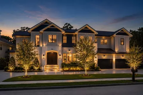 4402 W Beach Park Dr, Tampa, FL 33609