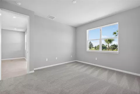 Bedroom - 13129 Oxeye Ln, Parrish, FL 34219 photo 2 of 5
