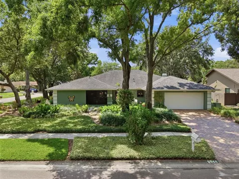 5046 Barrowe Dr, Tampa, FL 33624