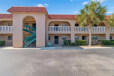 1750 Belleair Forest Dr #A5, Belleair, FL 33756