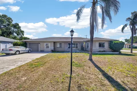 219 S Saturn Ave, Clearwater, FL 33755