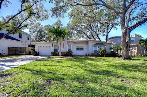3621 S Belcher Dr, Tampa, FL 33629