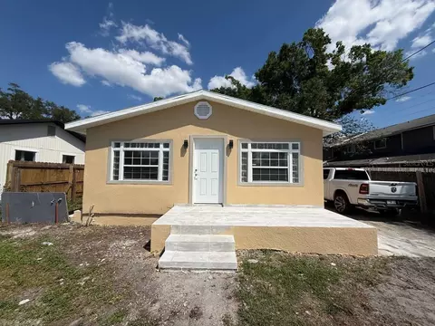 7211 N Himes Ave, Tampa, FL 33614