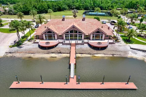 View/Area - 18019 Java Isle Dr, Tampa, FL 33647 photo 9 of 9