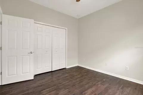 Bedroom - 18019 Java Isle Dr, Tampa, FL 33647 photo 6 of 7