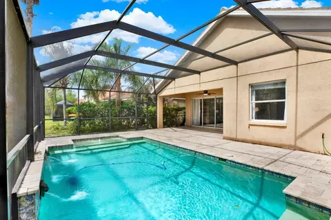 Exterior - 18019 Java Isle Dr, Tampa, FL 33647 photo 7 of 11