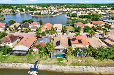View/Area - 18019 Java Isle Dr, Tampa, FL 33647 photo 3 of 9