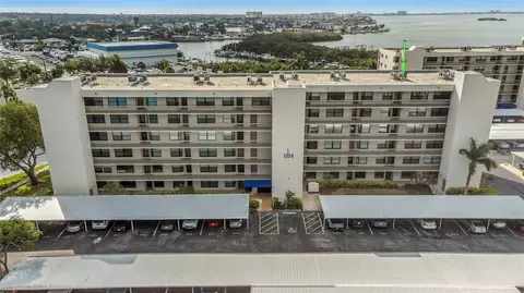 1324 Pasadena Ave S #607, South Pasadena, FL 33707