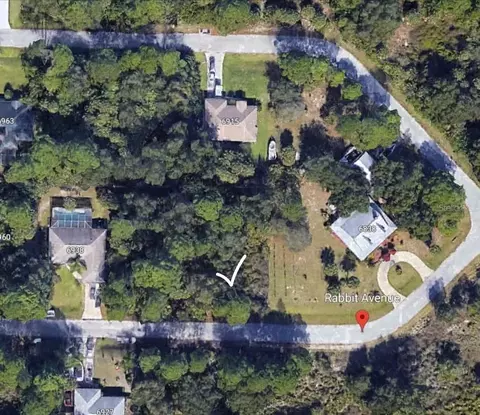 Rabbit Avenue, North Port, FL 34291
