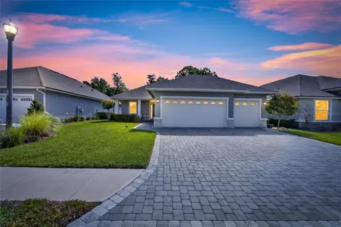 7991 Lake James Blvd, Lakeland, FL 33810