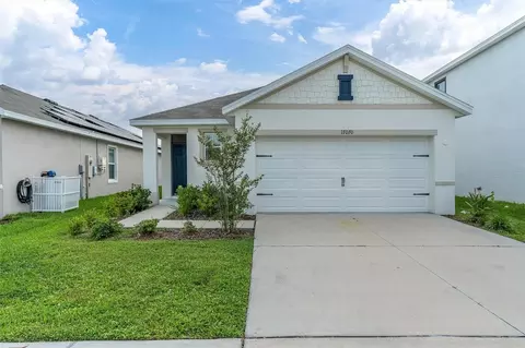 17070 Oval Rum Dr, Wimauma, FL 33598
