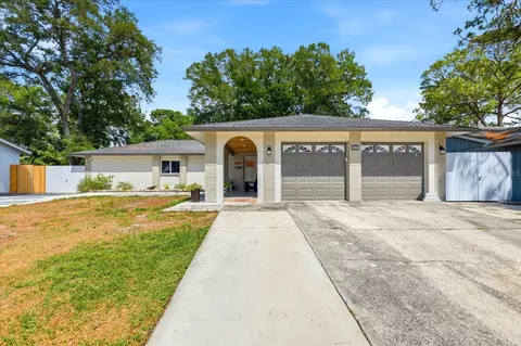 8331 W Pocahontas Ave, Tampa, FL 33615