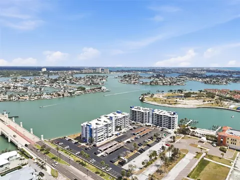 450 Treasure Island Cswy #310, Treasure Island, FL 33706