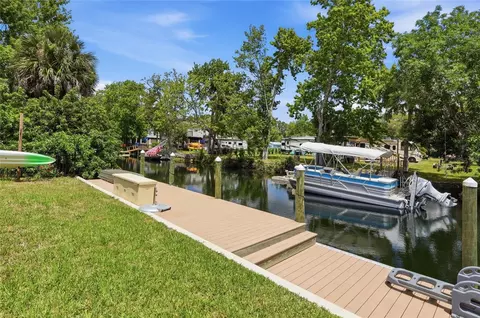 7254 Wimberly Ct, Weeki Wachee, FL 34607