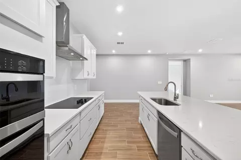 Kitchen - 12446 49th St E, Parrish, FL 34219 photo 1 of 3