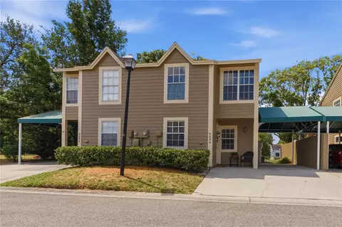 9034 Lake Place Ln #9034, Tampa, FL 33634