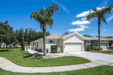 8105 Ambersweet Pl, Land O Lakes, FL 34637