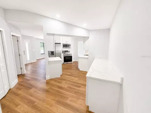 Kitchen - 6310 Shalimar Ave, Spring Hill, FL 34608 photo 6 of 7