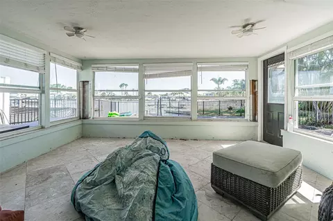 Exterior - 16101 4th St E, Redington Beach, FL 33708 photo 4 of 8