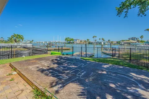Exterior - 16101 4th St E, Redington Beach, FL 33708 photo 8 of 8