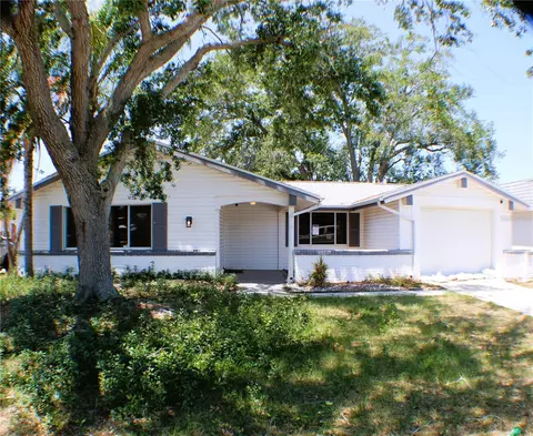 3507 Landale Dr, Holiday, FL 34691