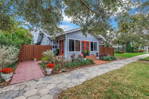 436 12th Ave NE, Saint Petersburg, FL 33701