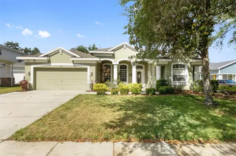 1620 Grand Heritage Blvd, Valrico, FL 33594