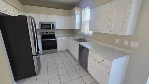 Kitchen - 12914 Brant Tree Dr, Riverview, FL 33579 photo 1 of 1
