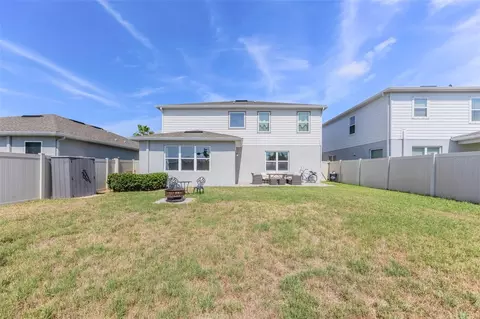 Exterior - 12349 Blue Pacific Dr, Riverview, FL 33579 photo 5 of 8